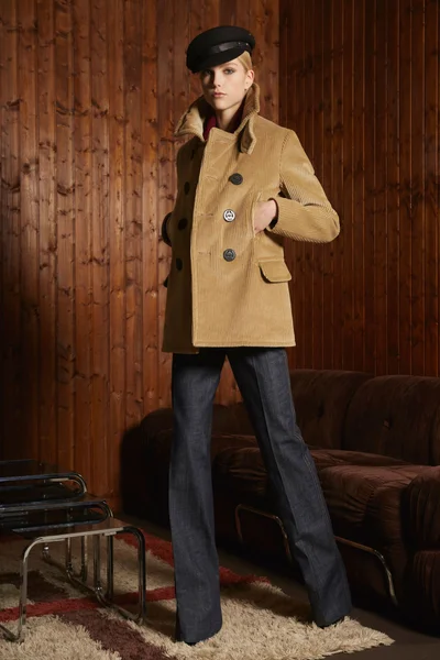 Look 11